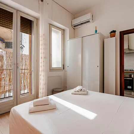 Casa Toli - Self Check-in Wifi 2 Min From Train Station *