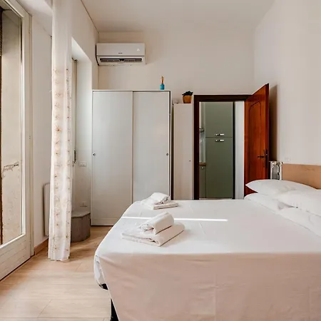 Casa Toli - Self Check-in Wifi 2 Min From Train Station *
